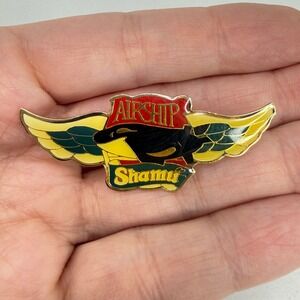 Vintage SeaWorld Shamu Airship Enamel Pin Winged Orca Blimp Souvenir‎ Gold Tone